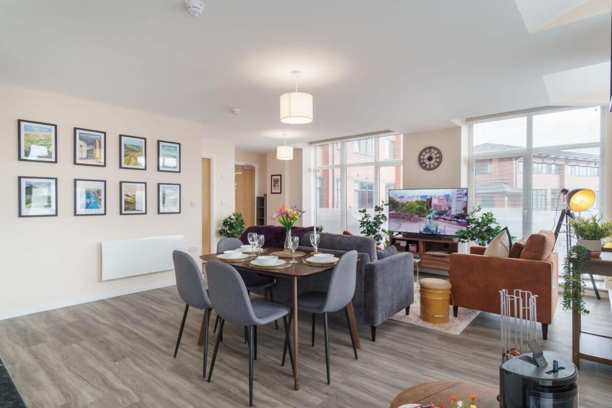 2 Bedroom Modern Apartment In Manchester Exteriér fotografie